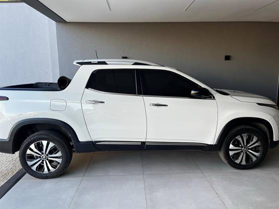 FIAT TORO 1.3 TURBO 270 FLEX VOLCANO AT6 FIAT TORO 1.3 TURBO 270 FLEX VOLCANO AT6